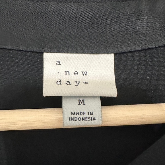 Black button down - Picture 4 of 4